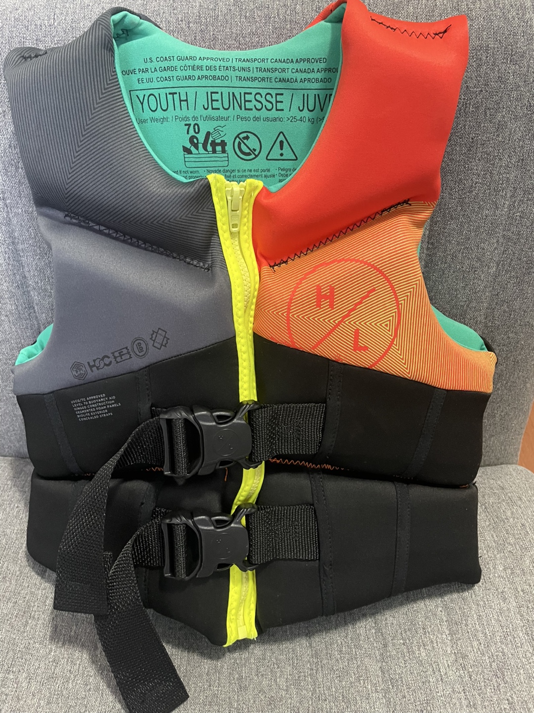 Youth Life Jacket – Like New