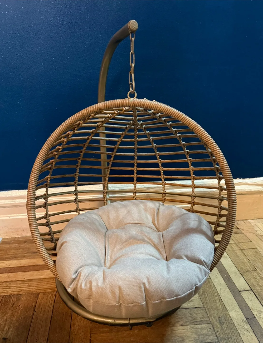 PET Hanging Egg Chair with Stand thumbnail