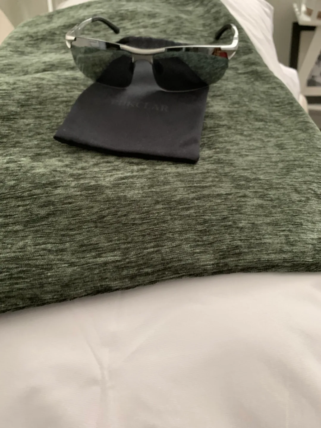 PUKCLAR Polarized Sunglasses w/ Case image indicator(3)