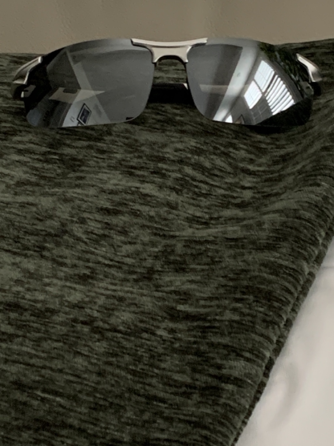 PUKCLAR Polarized Sunglasses w/ Case