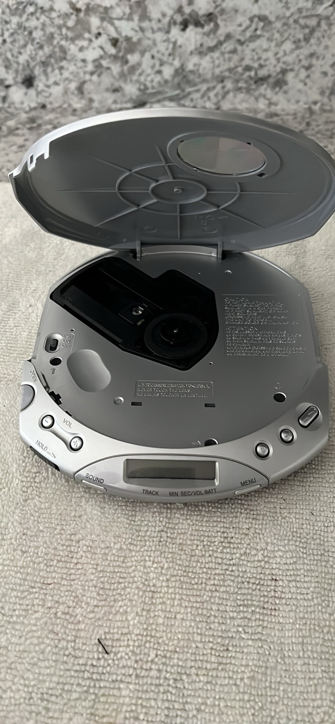 Sony Walkman D-E351 CD Player - photo 2