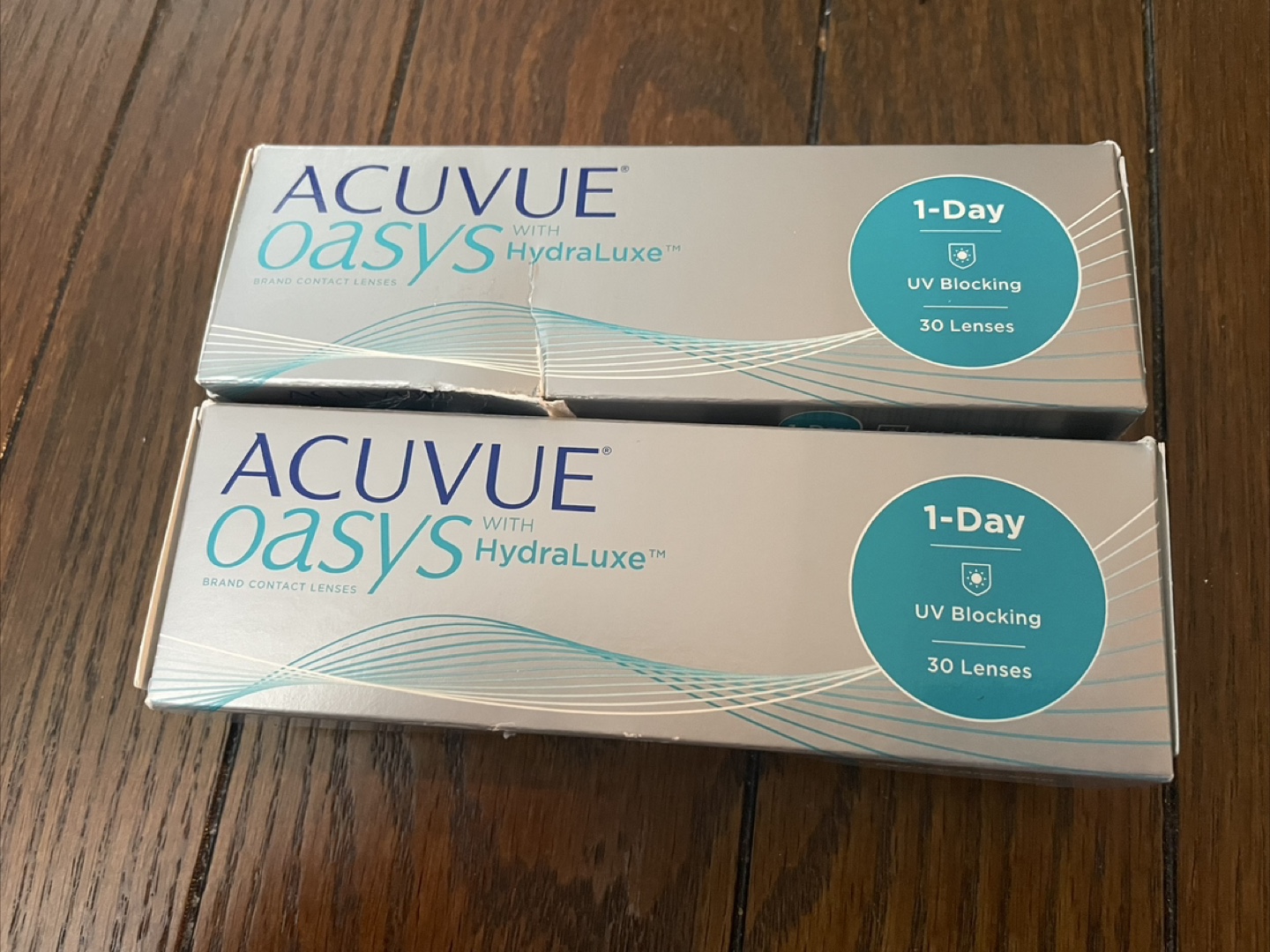 Acuvue Oasys HydraLuxe 1-Day Contact Lenses