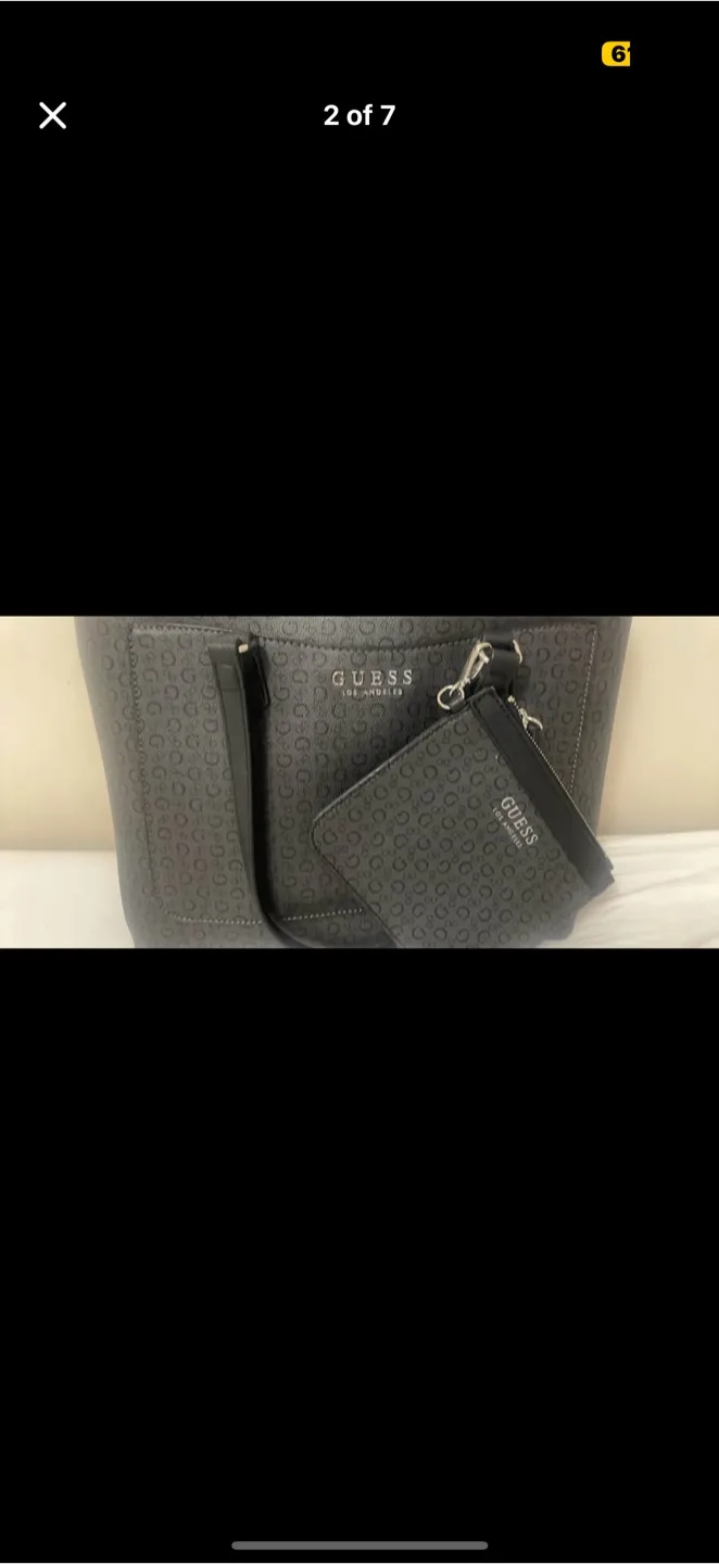 Guess Tote Bag with Coin Purse image indicator(2)