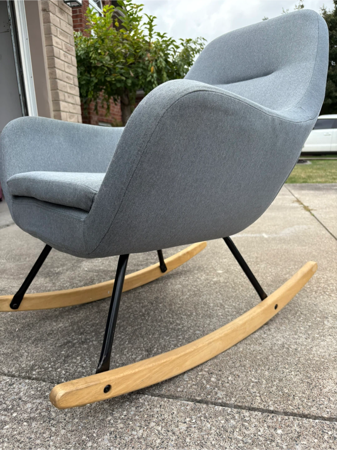 Grey Rocking Chair - Comfy & Stylish - photo 2