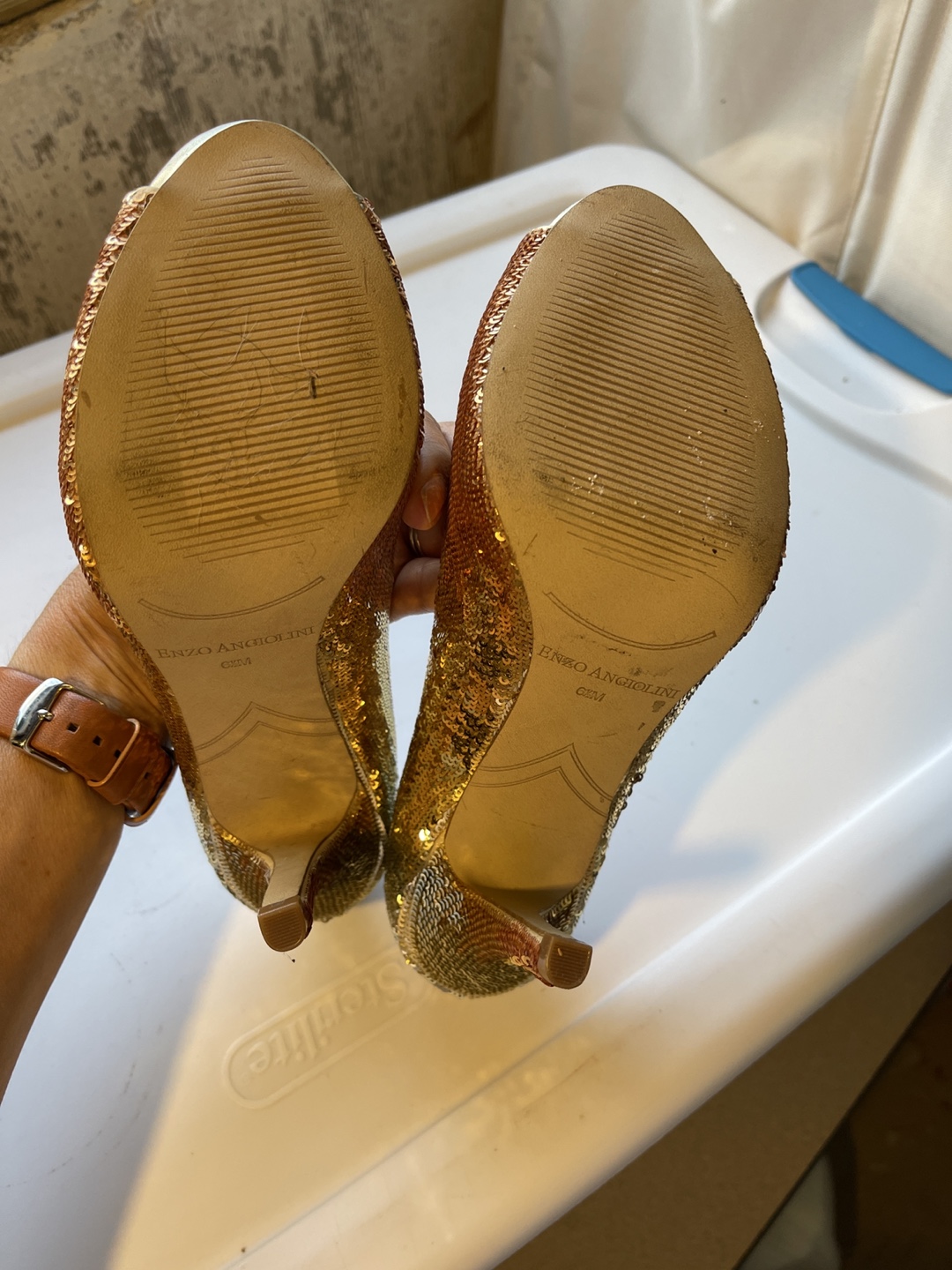 Enzo Angiolini Gold Sequin Heels - photo 2