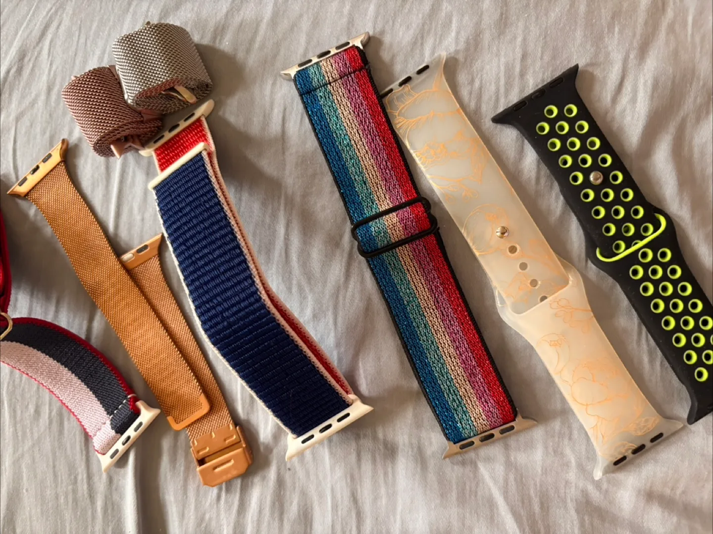 Apple Watch Bands accessories thumbnail