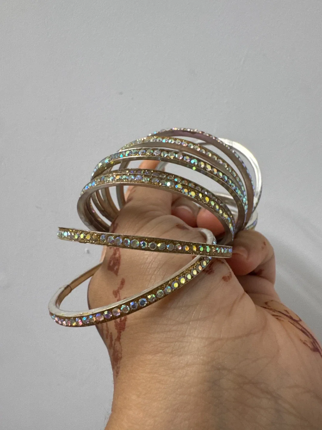 24 Sparkly Rhinestone Bangles - Gold Tone image indicator(3)