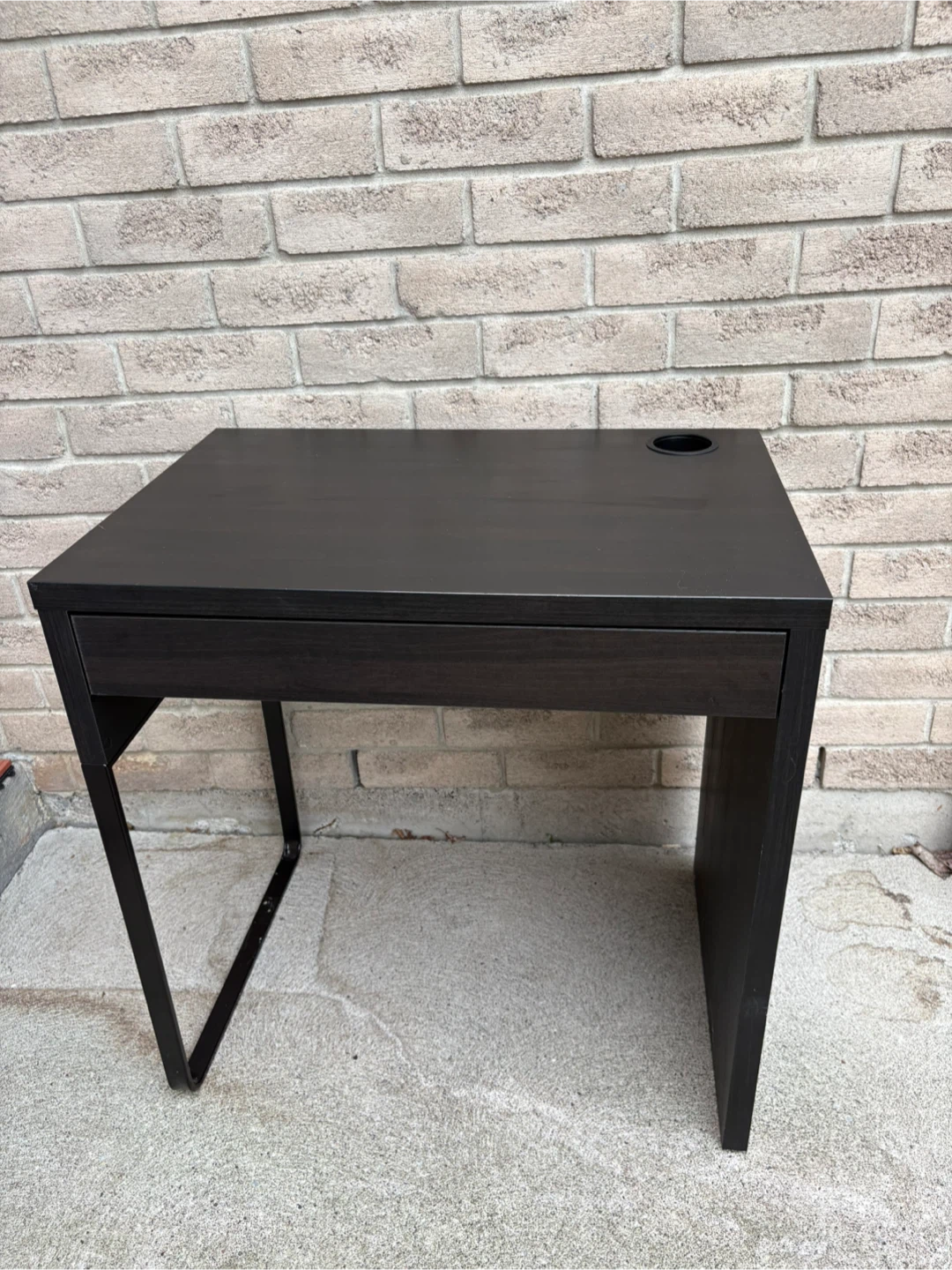 IKEA Micke Desk - Black/Brown