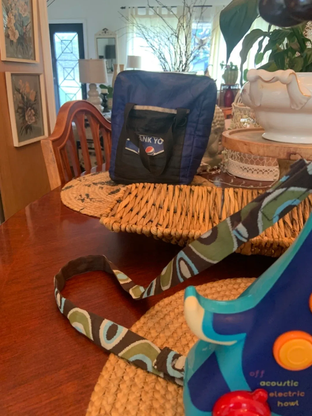 B. toys Woofer Guitar - Kids Musical Toy image indicator(7)