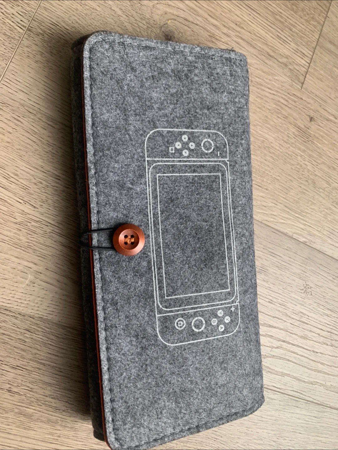 Nintendo Switch Felt Case - Grey & Orange thumbnail