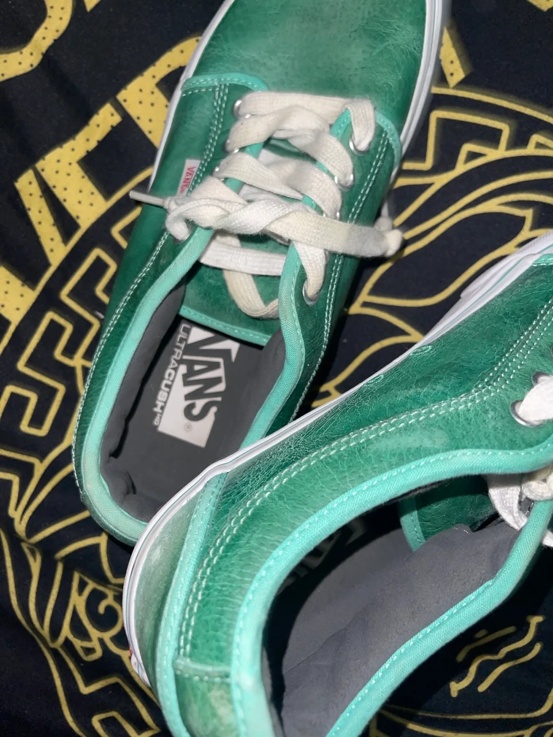 Vans Ultracush Green Sneakers thumbnail