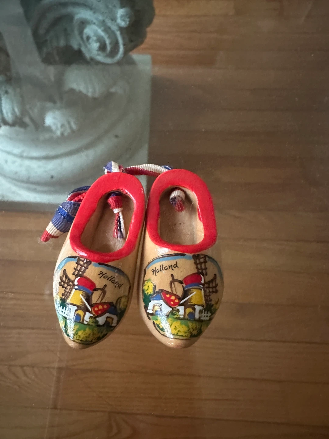 Vintage Holland Wooden Shoe Figurines - photo 4