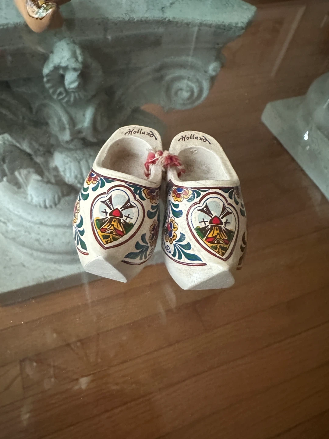 Vintage Holland Wooden Shoe Figurines - photo 2