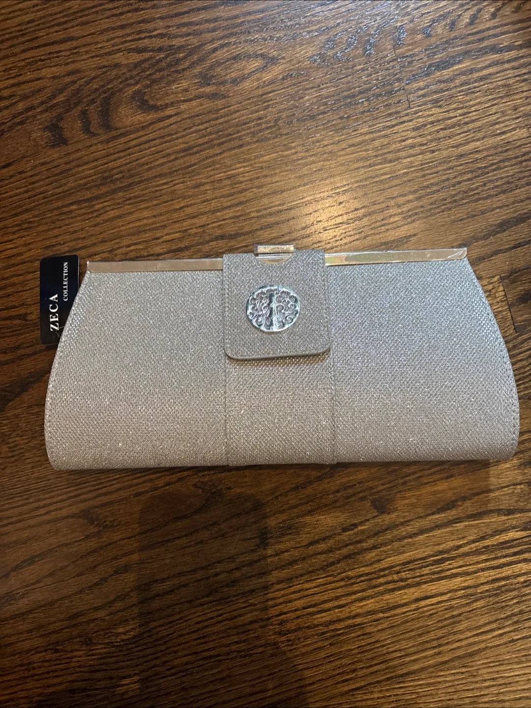 ZECA Collection Silver Clutch Purse thumbnail