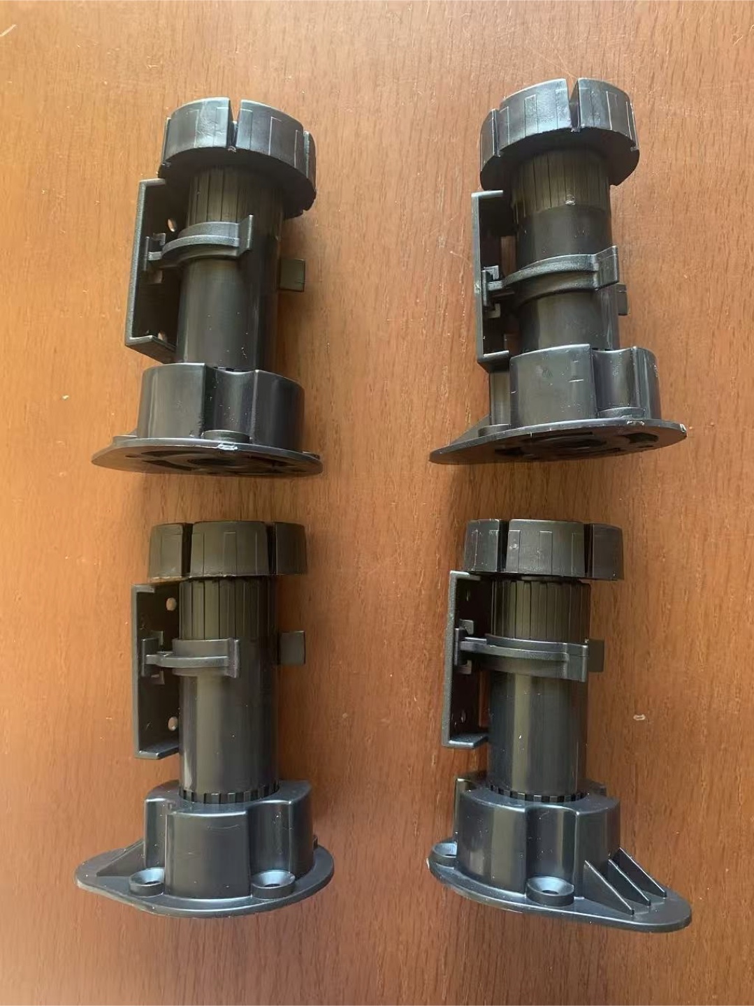 3600 pieces, Adjustable Furniture Legs - $3150 - photo 2
