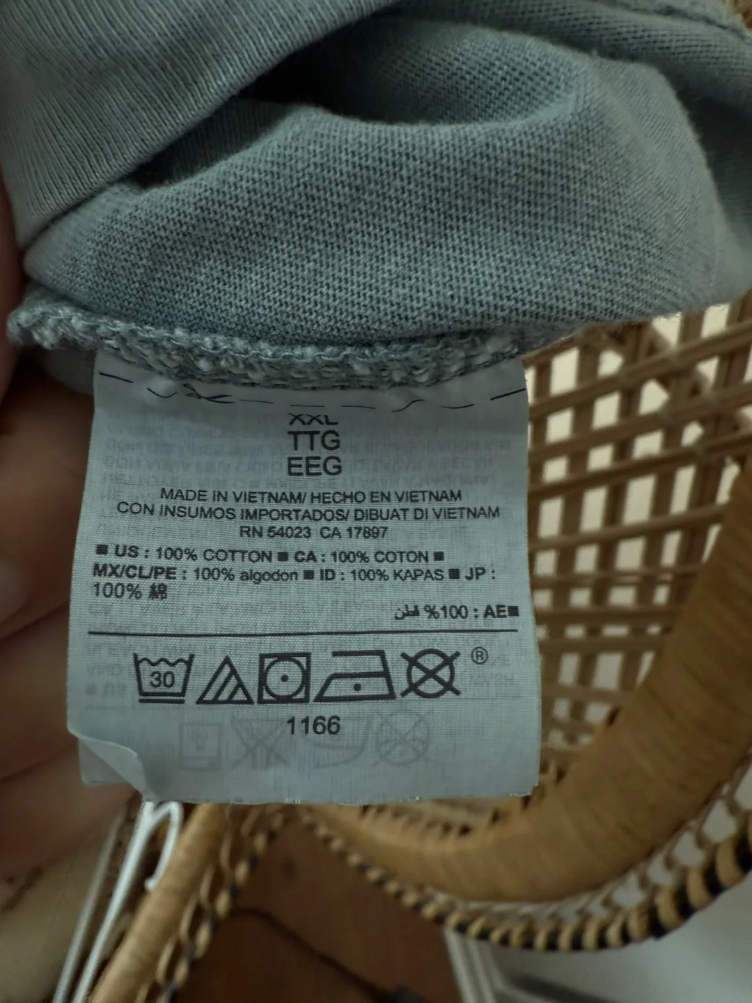 Old Navy XXL Henley Shirt image indicator(4)