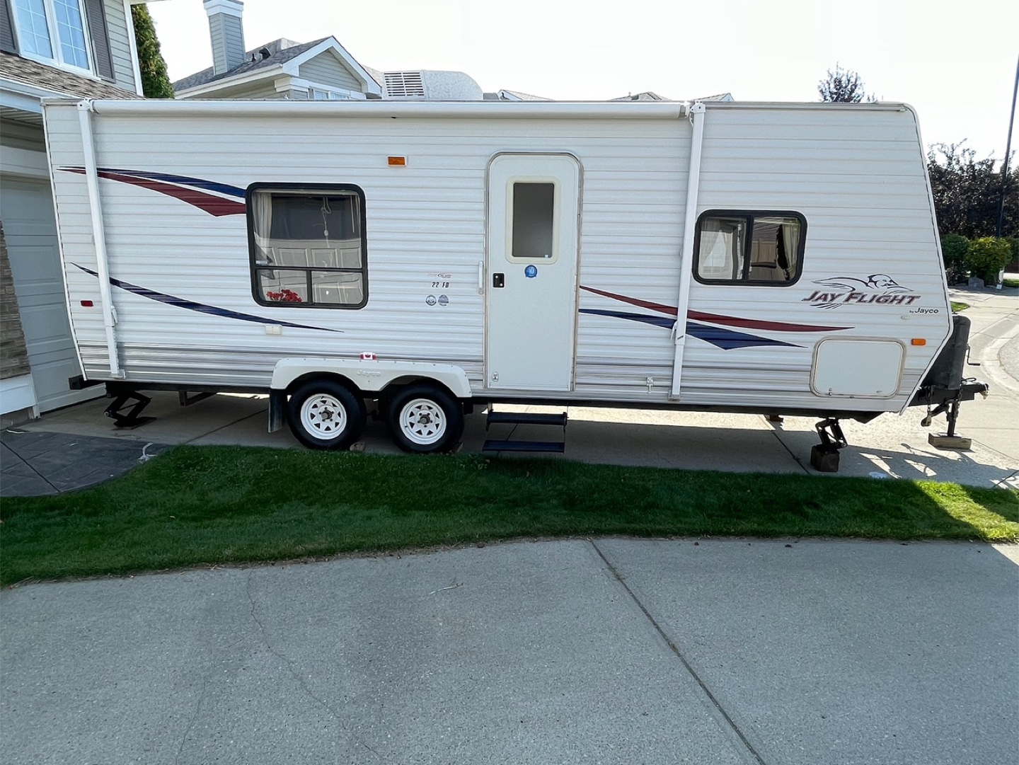 Jayco Jay Flight 22FB Travel Trailer - photo 2