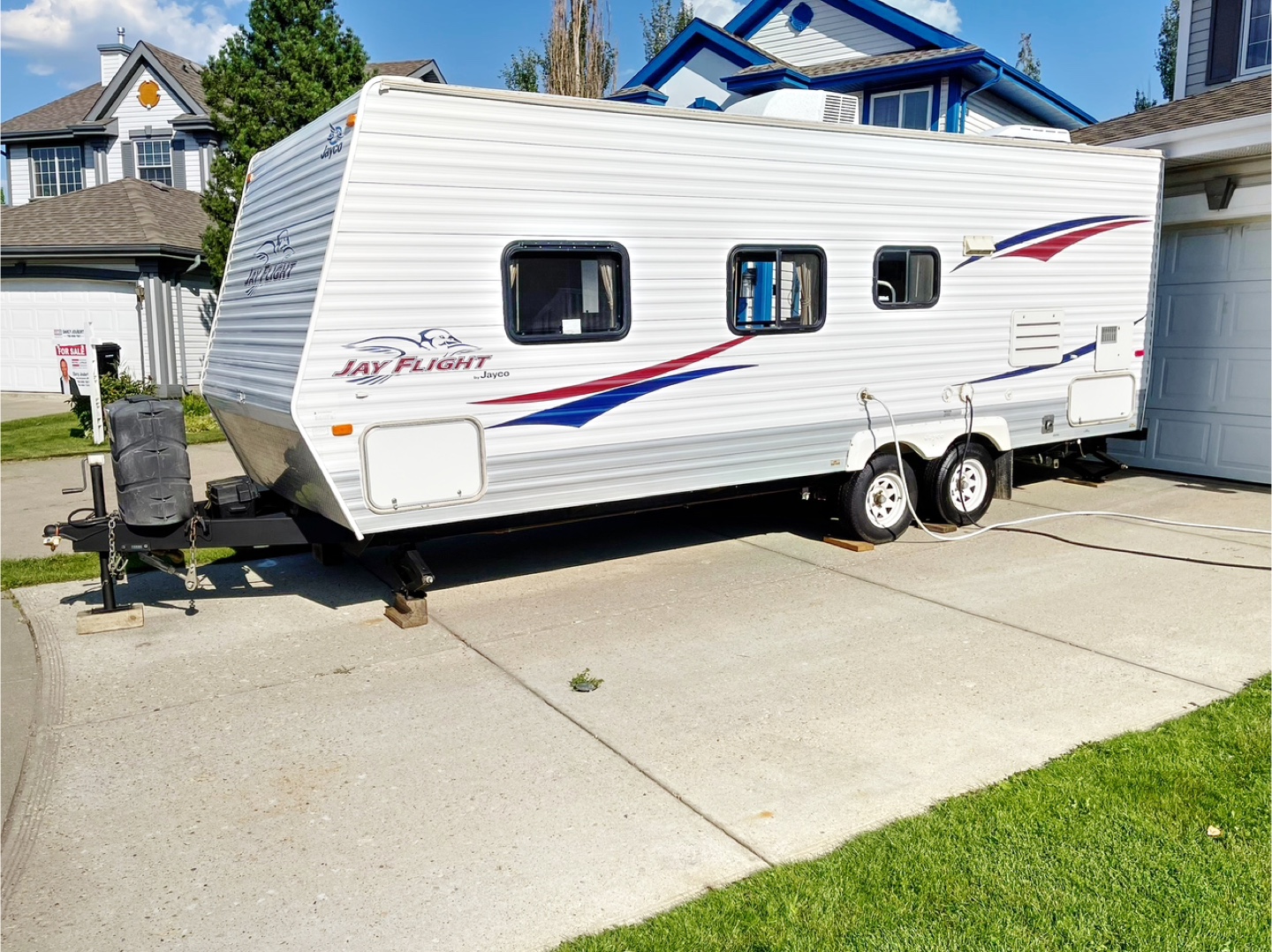 Jayco Jay Flight 22FB Travel Trailer - photo 3