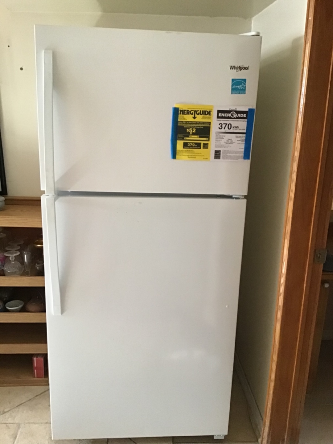 30”Whirlpool White Refrigerator - photo 2