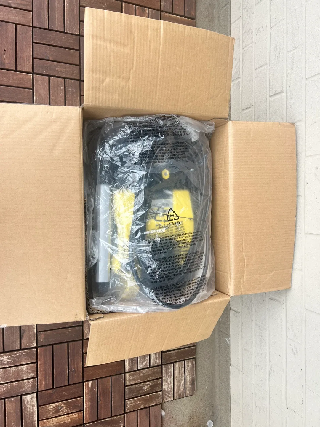 Kärcher 1700 PSI Electric Pressure Washer – Like New image indicator(2)