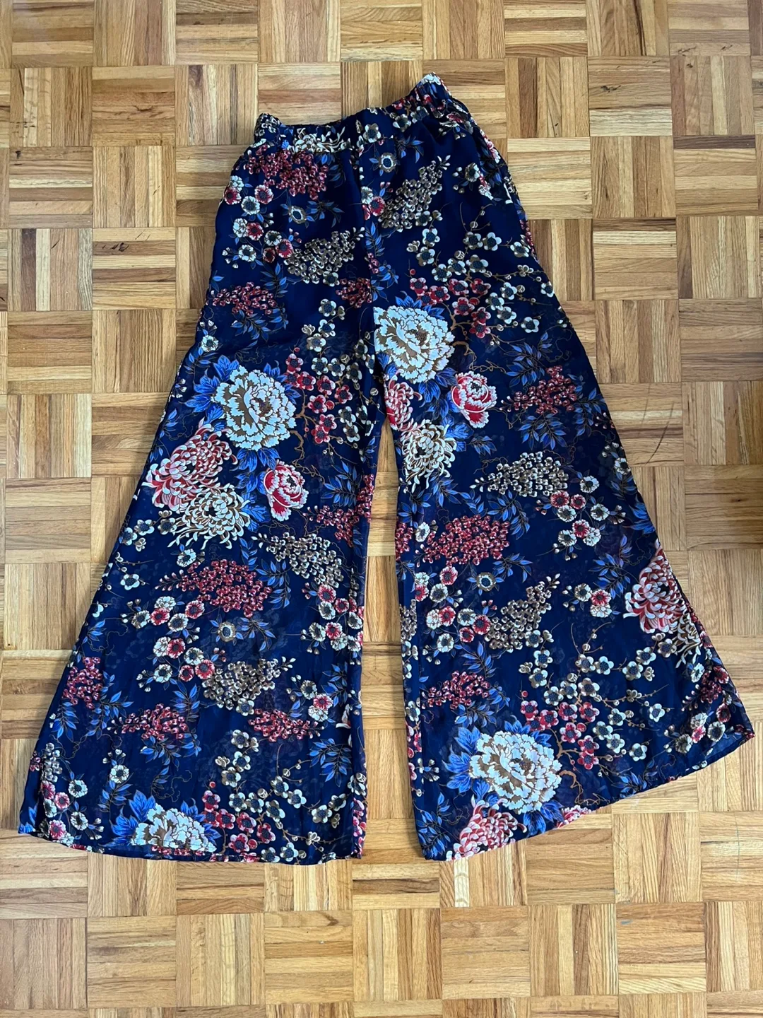 UK2LA Floral Print Wide Leg Pants thumbnail