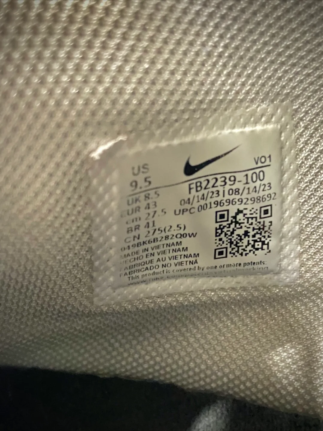 Nike Lebron’s Witness 8 image indicator(6)