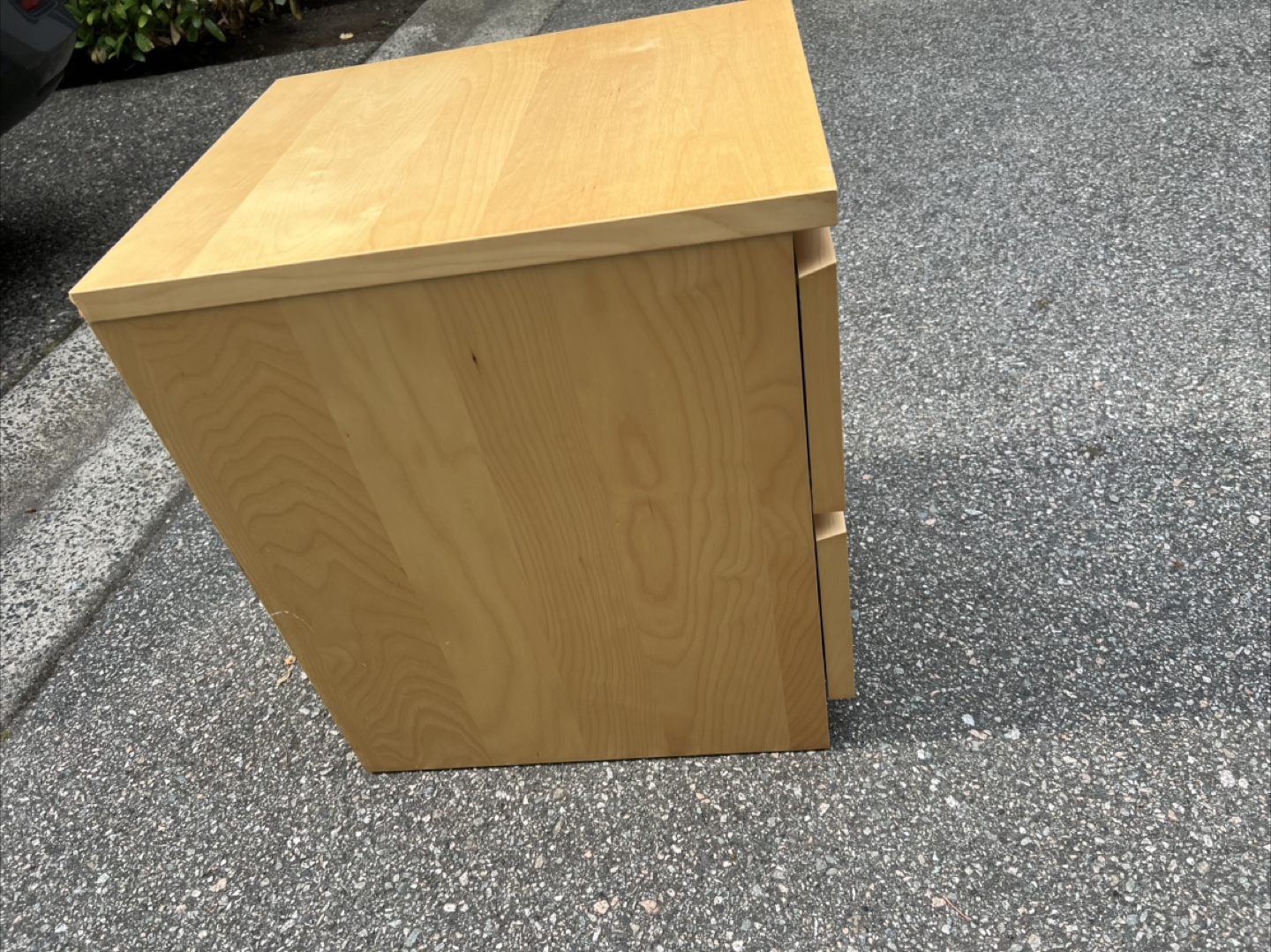 Ikea nightstand - photo 2