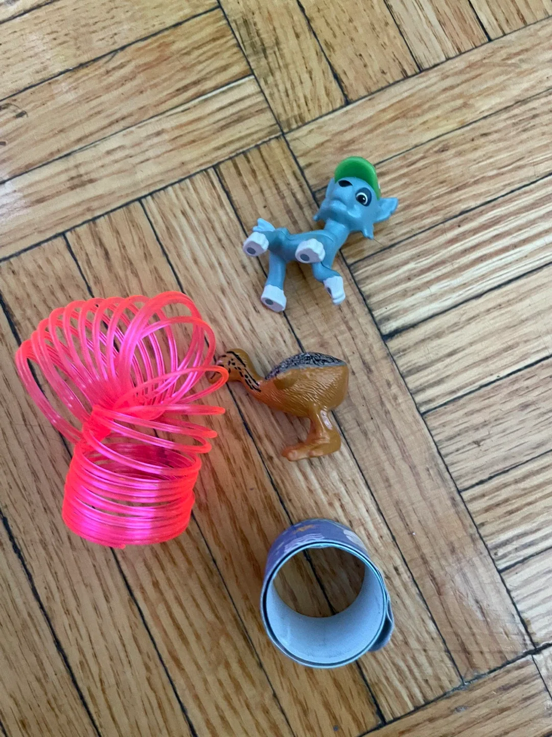 Mixed Lot of Toys thumbnail