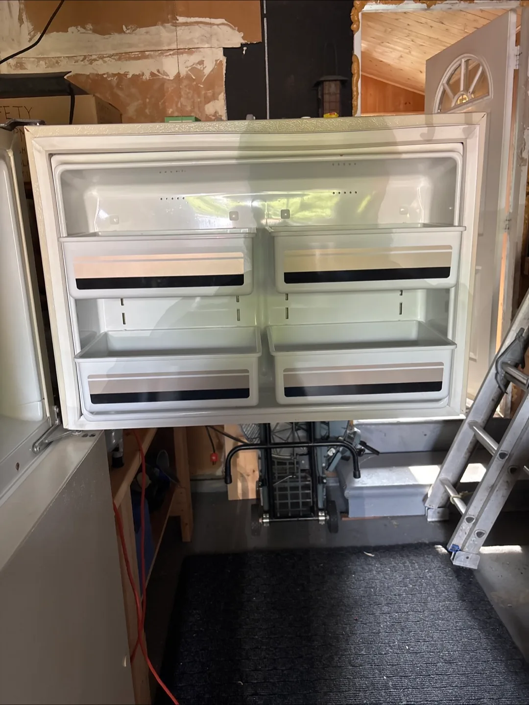 GE Refrigerator image indicator(5)