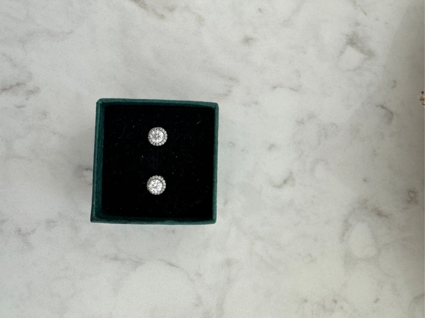 Moissanite Earrings 5.0mm 0.50ct D - photo 2