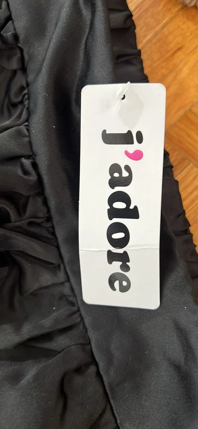 J'adore Black Skirt - Size L thumbnail
