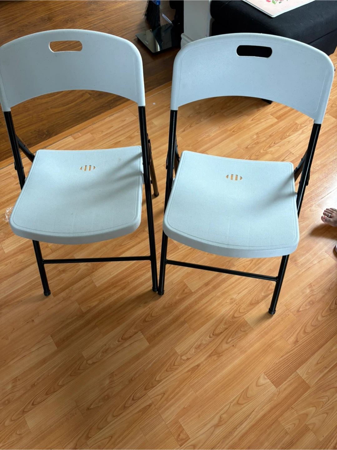 Folding Chairs - Set of 2