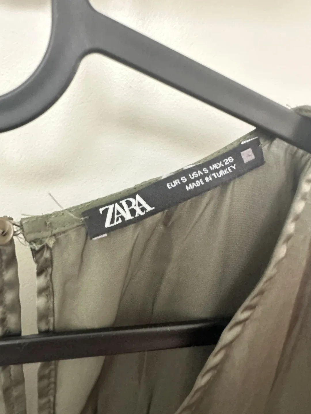 Zara Olive Green Dress - Size S image indicator(2)