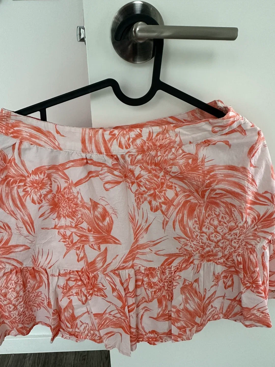 Tommy Hilfiger Floral Skirt - Size 0 thumbnail