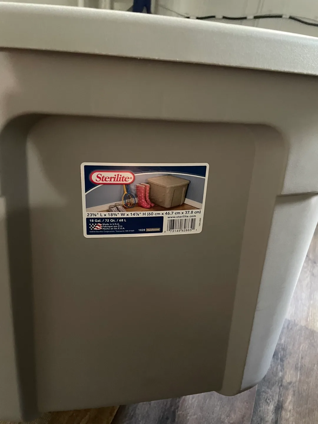 Sterilite Storage Box - 23 5/8" x 18 1/2" image indicator(2)