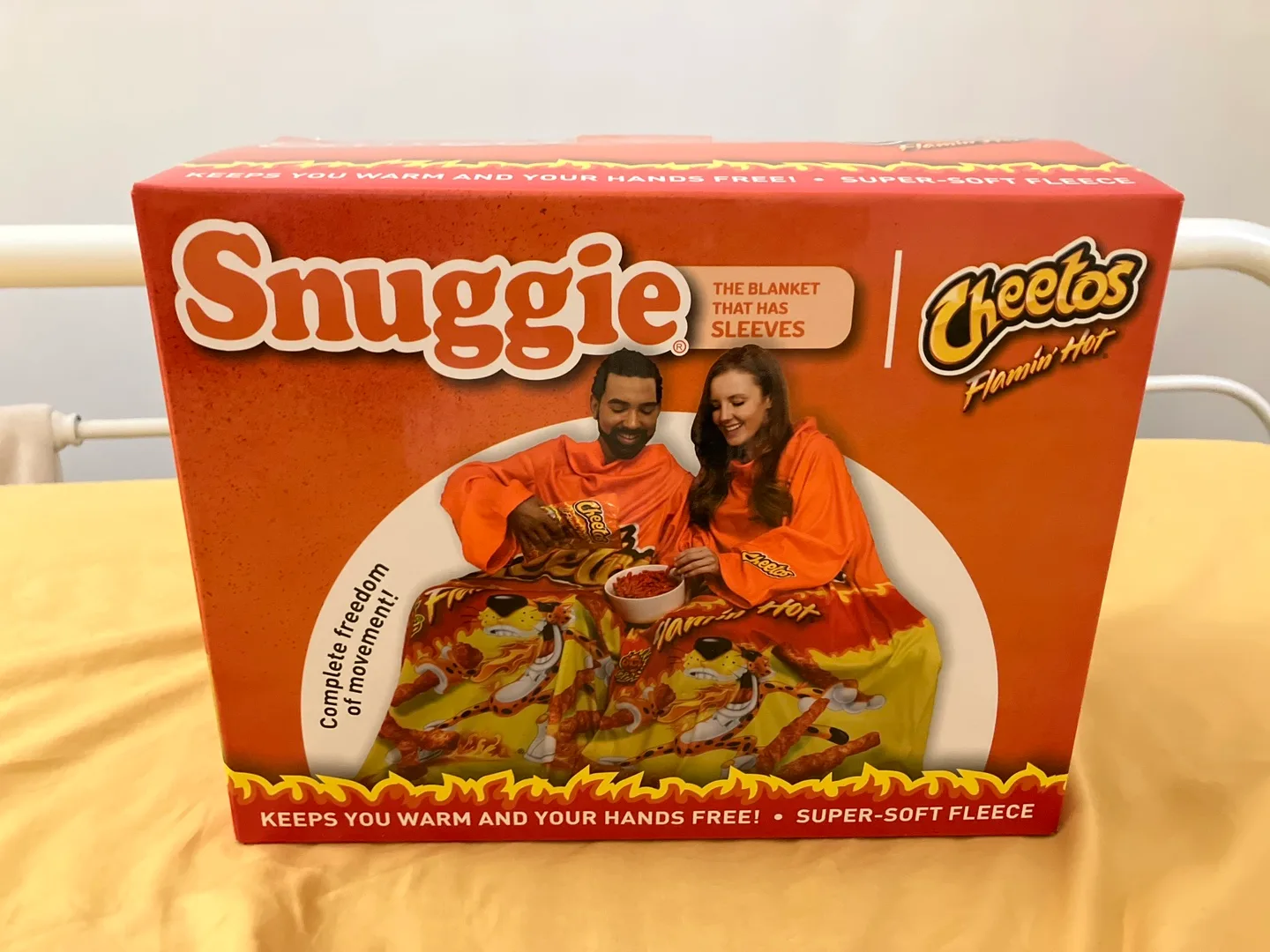 BNIB - Cheetos Snuggie thumbnail