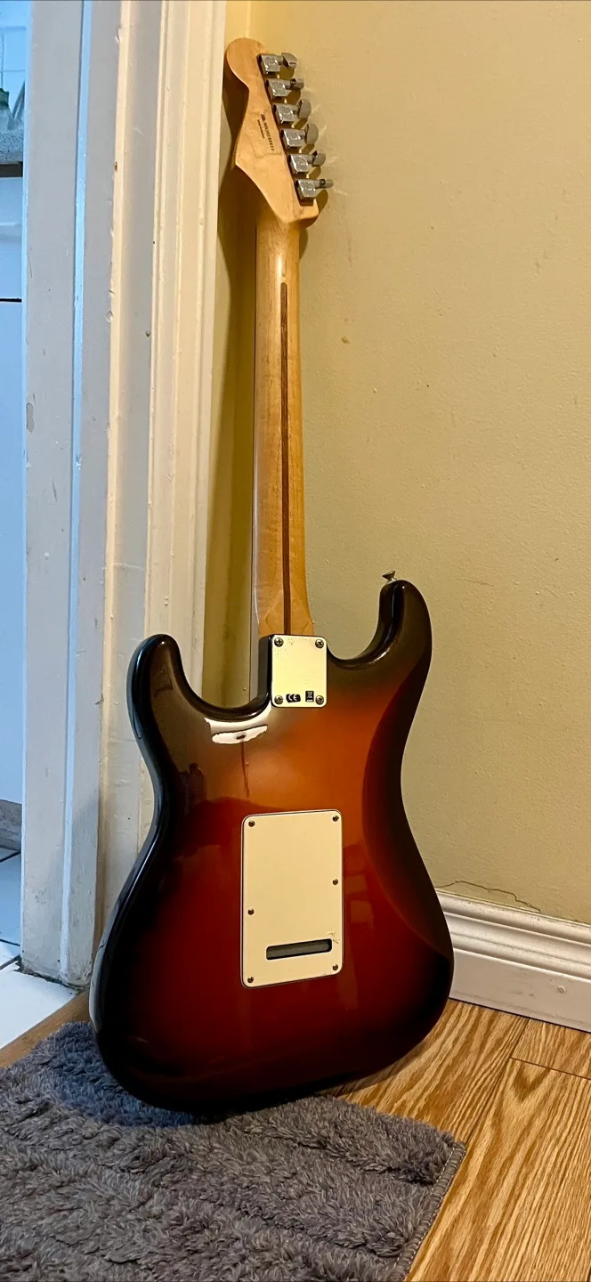 Fender Stratocaster Electric Guitar ( Made in Mexico) image indicator(3)