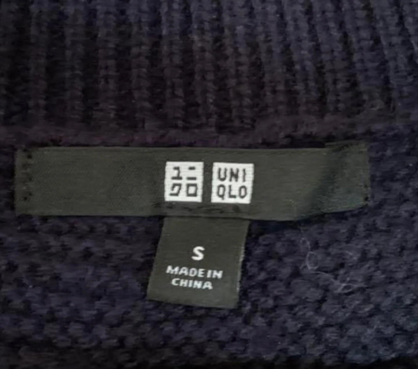 UNIQLO | Cable Knit Vest - Size S image indicator(5)