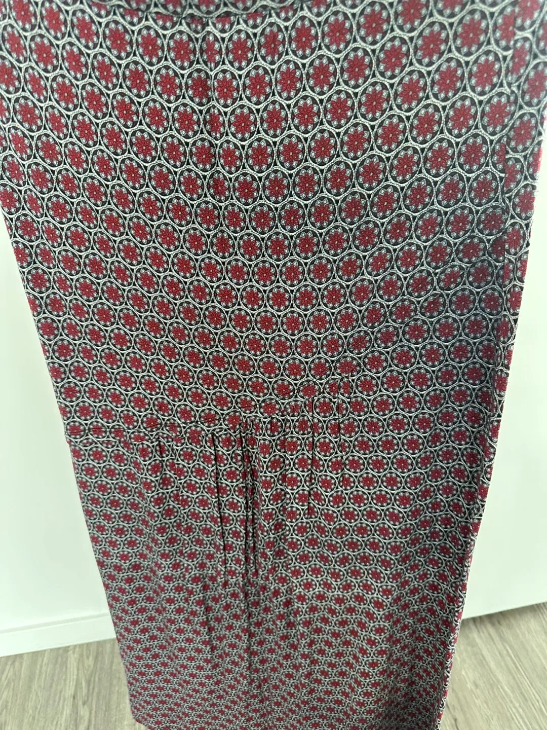 Patterned long skirt thumbnail