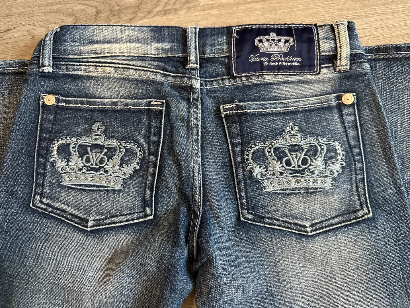 Victoria Beckham Rock & Republic Jeans image indicator(3)