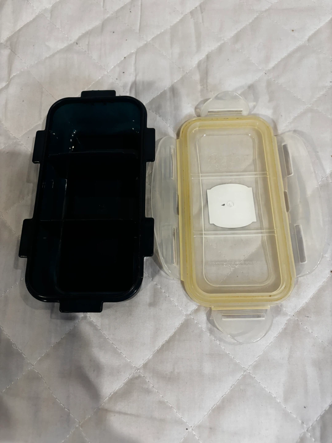 Lock & Lock Food Storage Containers - photo 2
