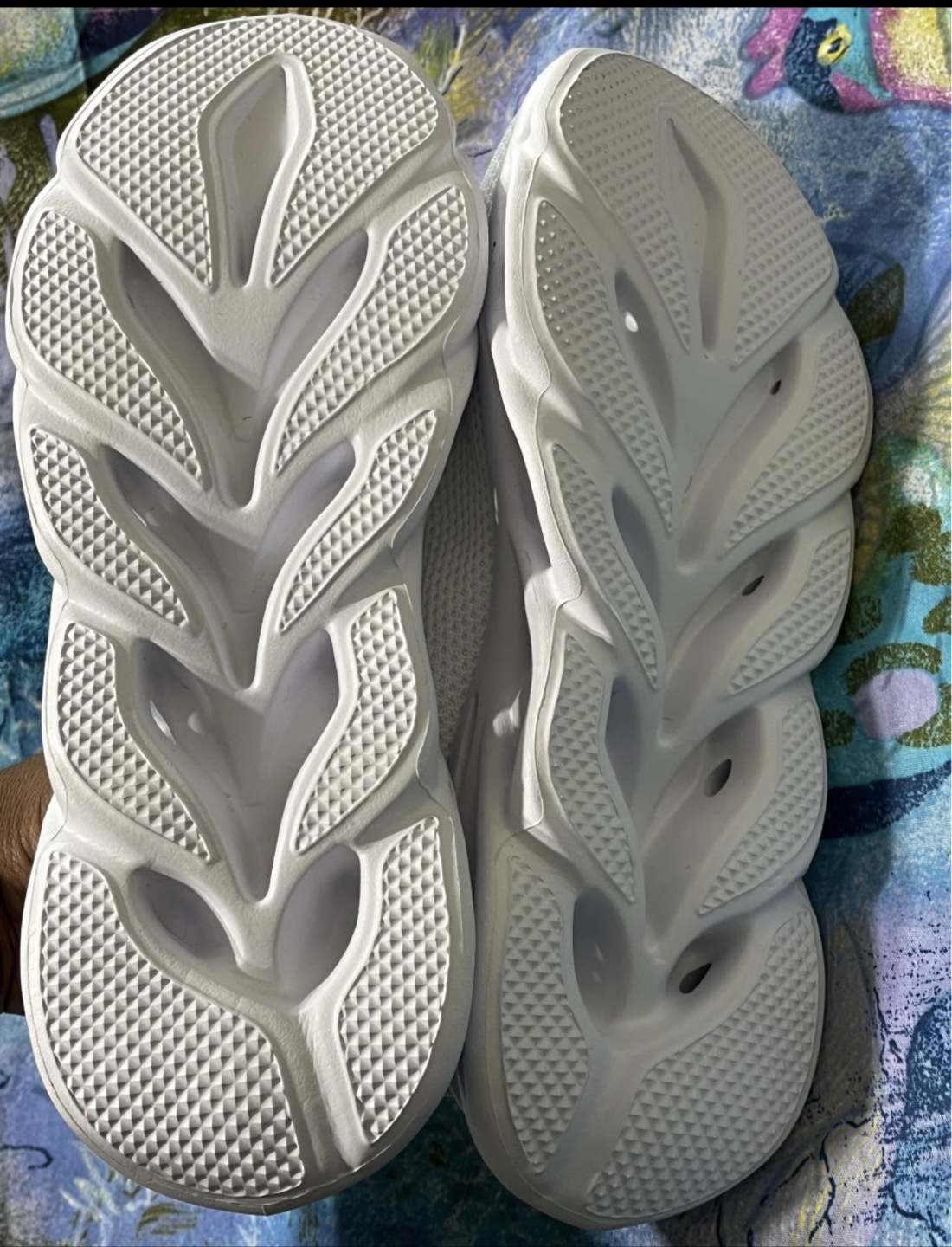 White Fashion Sneakers - Size 10.5 - photo 3