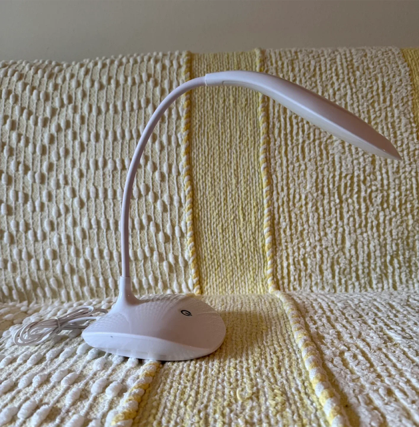 White LED Desk Lamp image indicator(3)