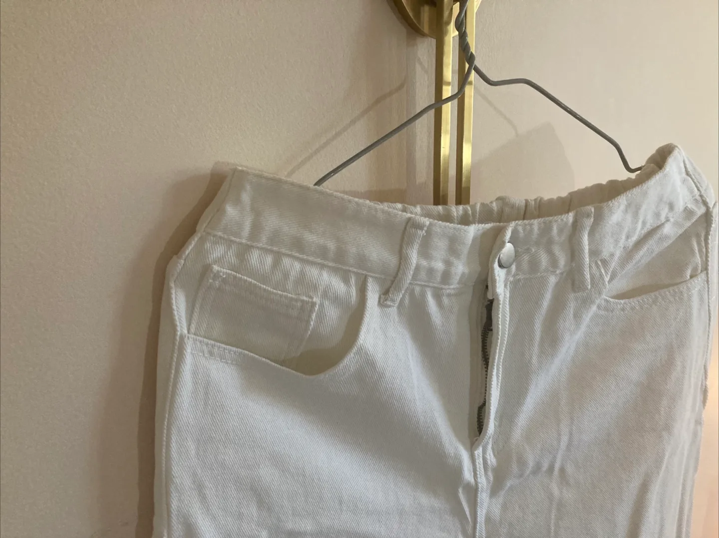 Women’s Wide Jeans image indicator(4)