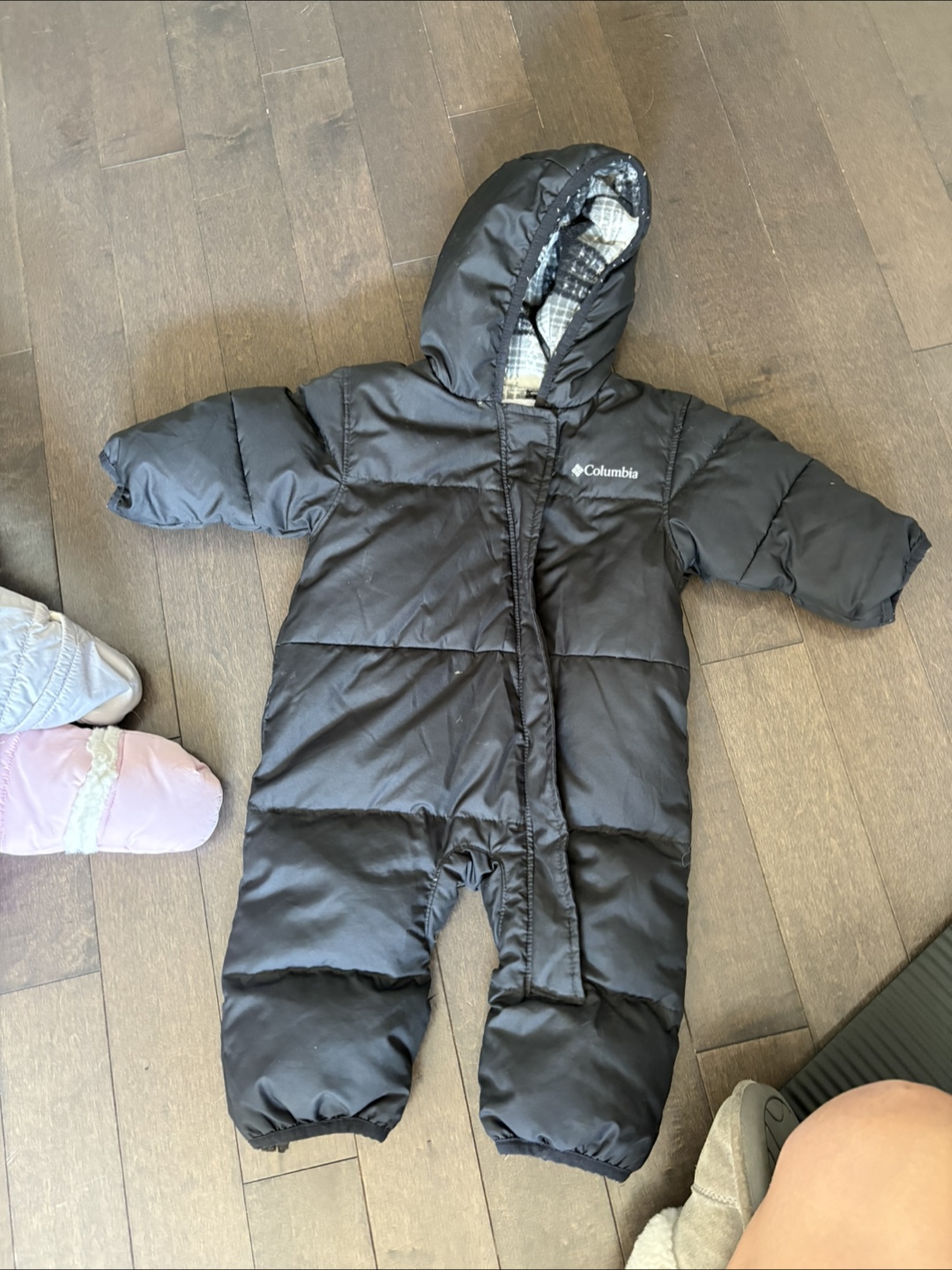 Columbia Black Snowsuit - Baby 3-6 months