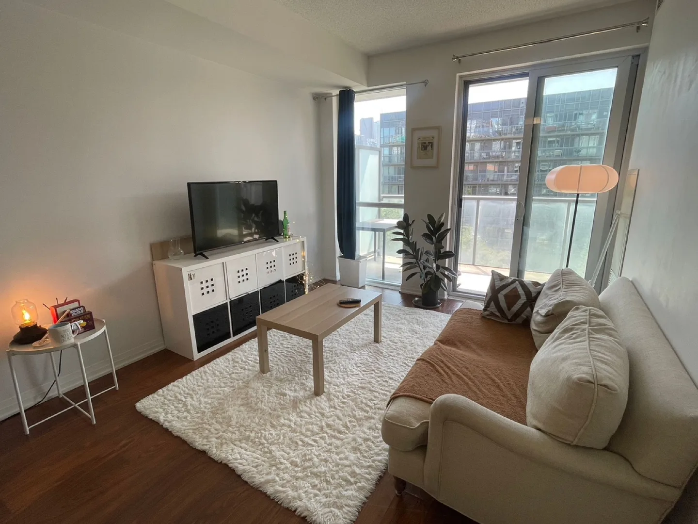 Furnished 1+1 bedrooms 2 baths for rental, utilities included thumbnail