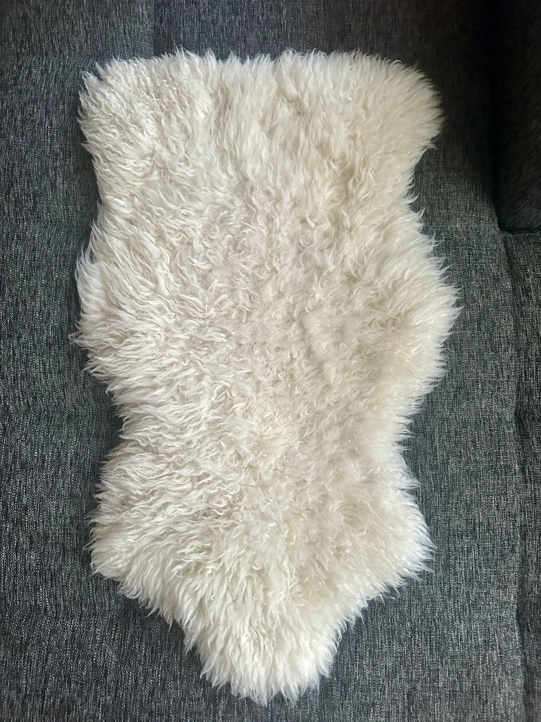 White Sheepskin Rug ikea thumbnail