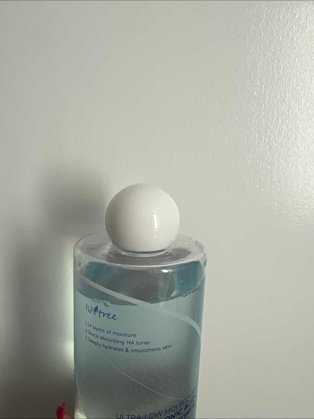 Isntree Ultra Low Molecular Hyaluronic Acid Toner - photo 2