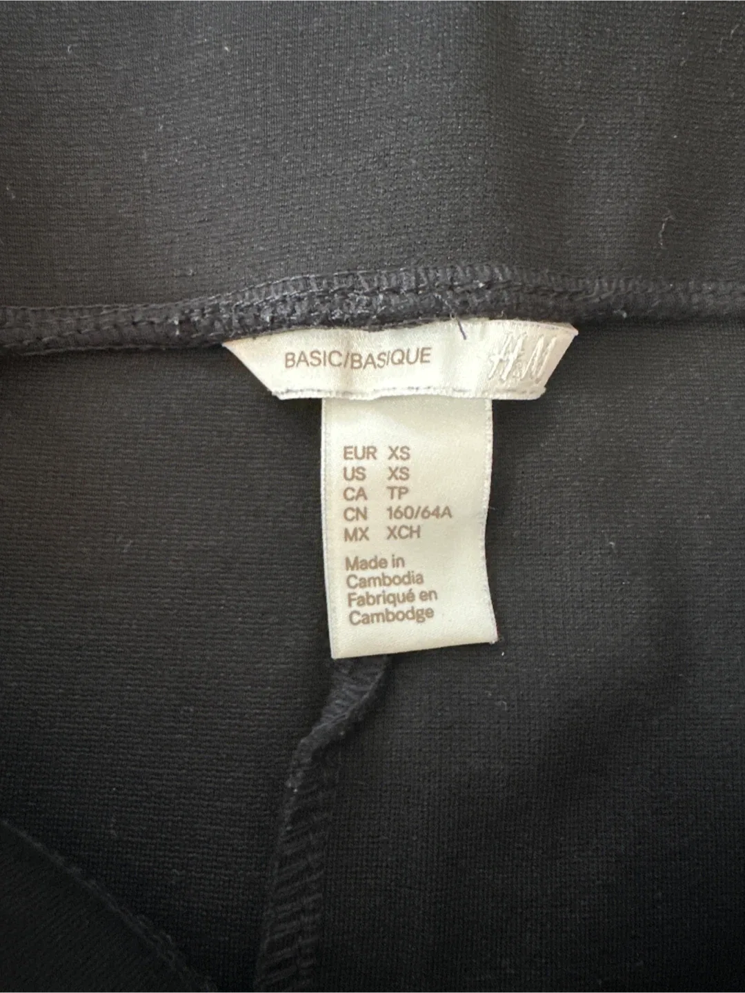 H&M Black Skirt - Size XS image indicator(3)