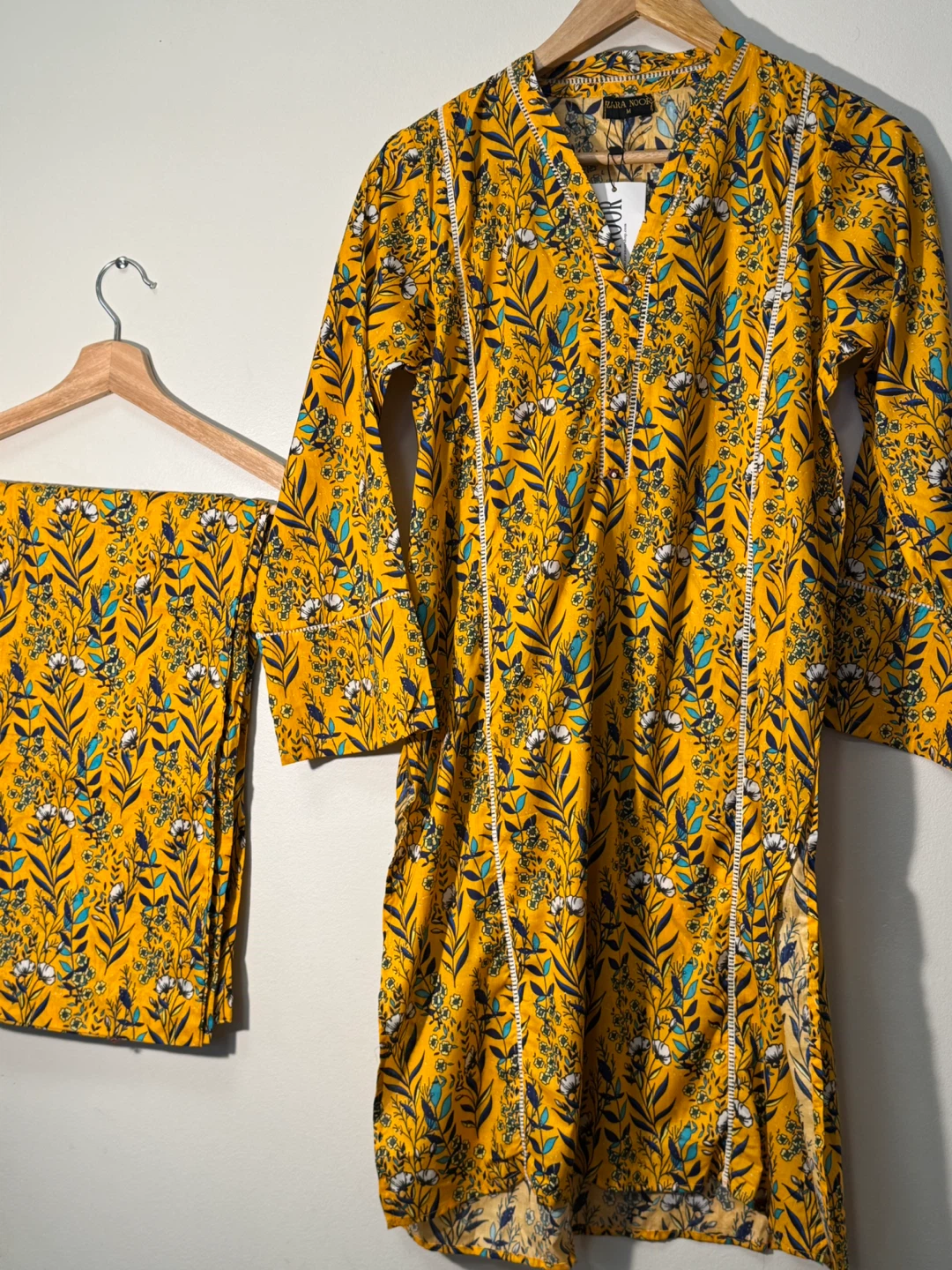 Zara Noor Yellow Floral Print Suit - photo 2